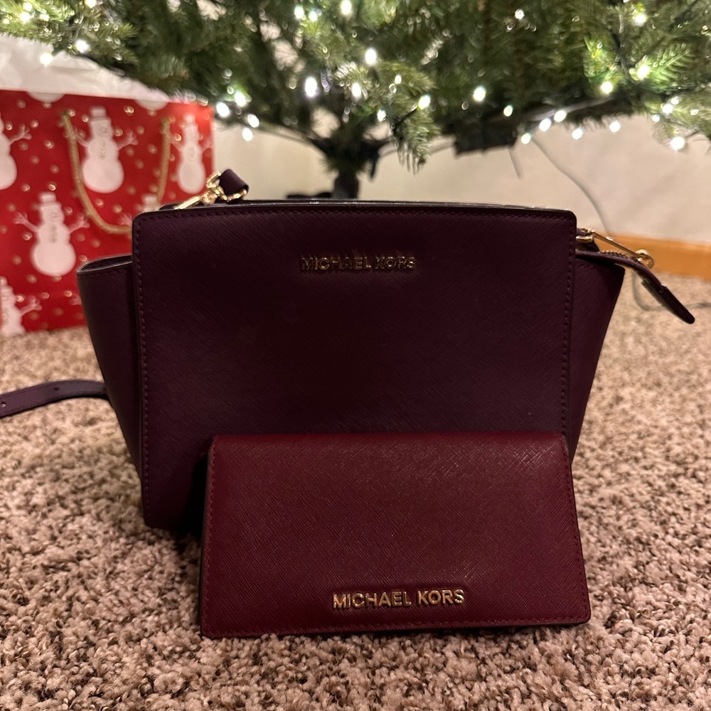 Michael kors purse and wallet